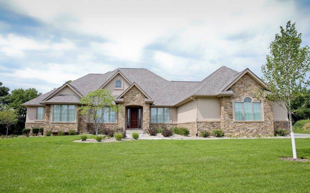 Urbandale Ranch Open-Concept