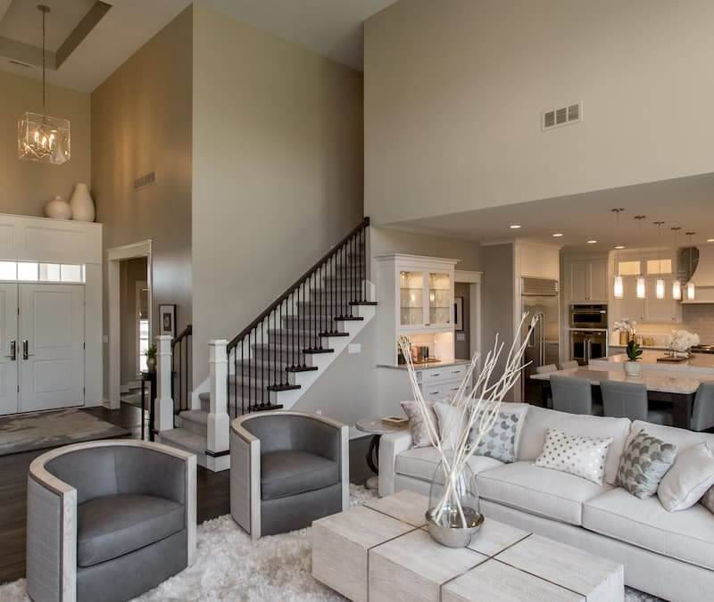 Urbandale Transitional Two Story